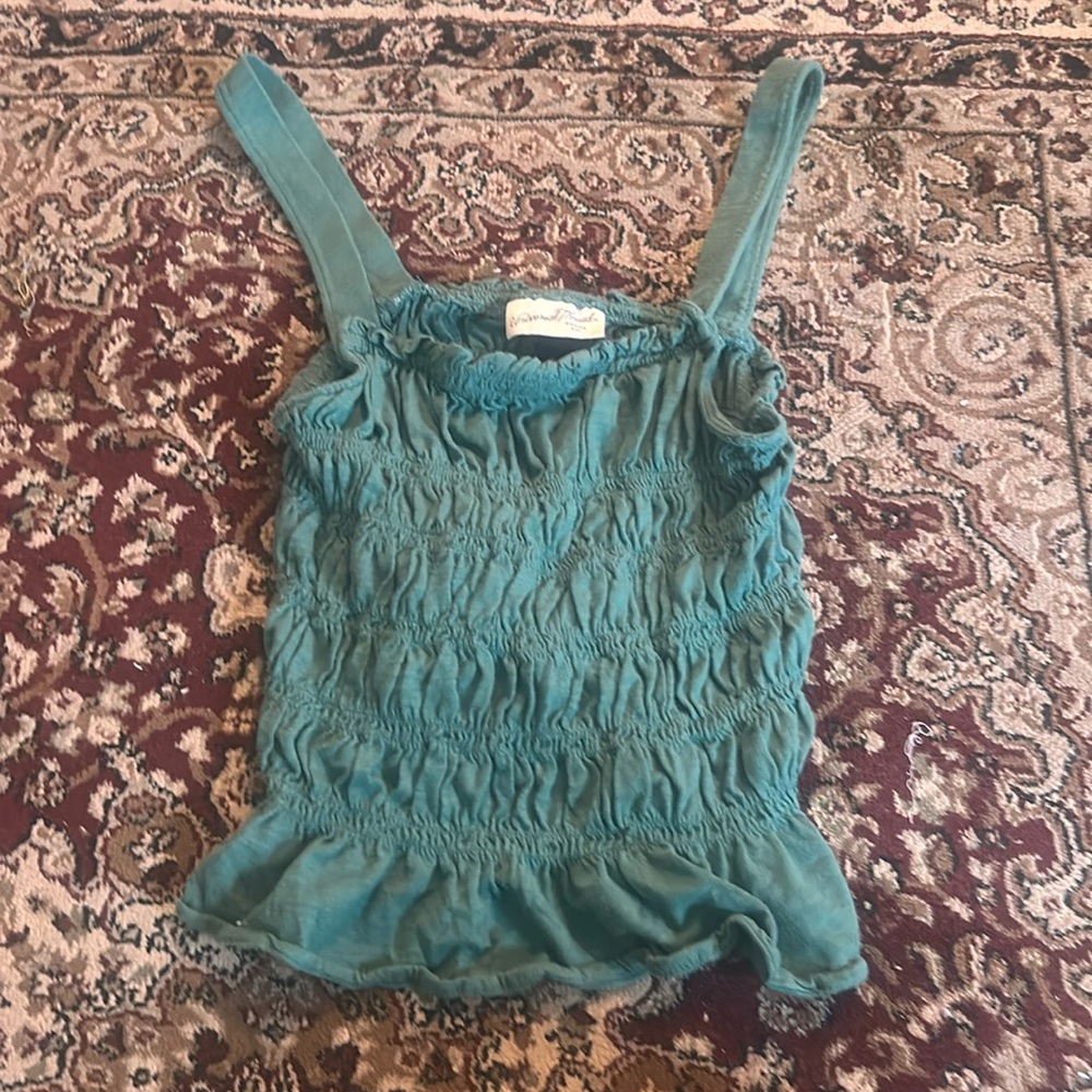 Green ruffled crop top